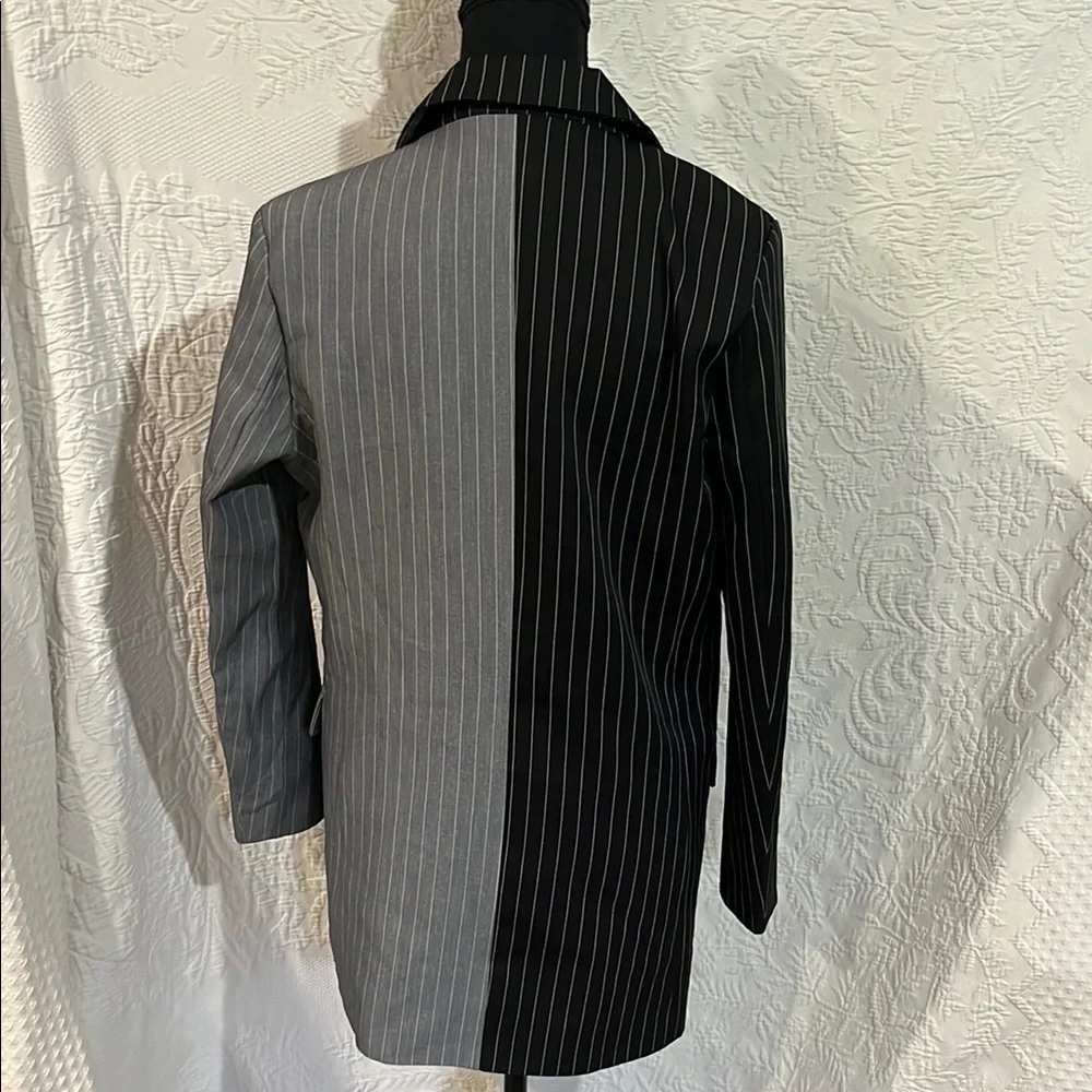 Black and Gray Pinstripe Blazer,‎ size medium
